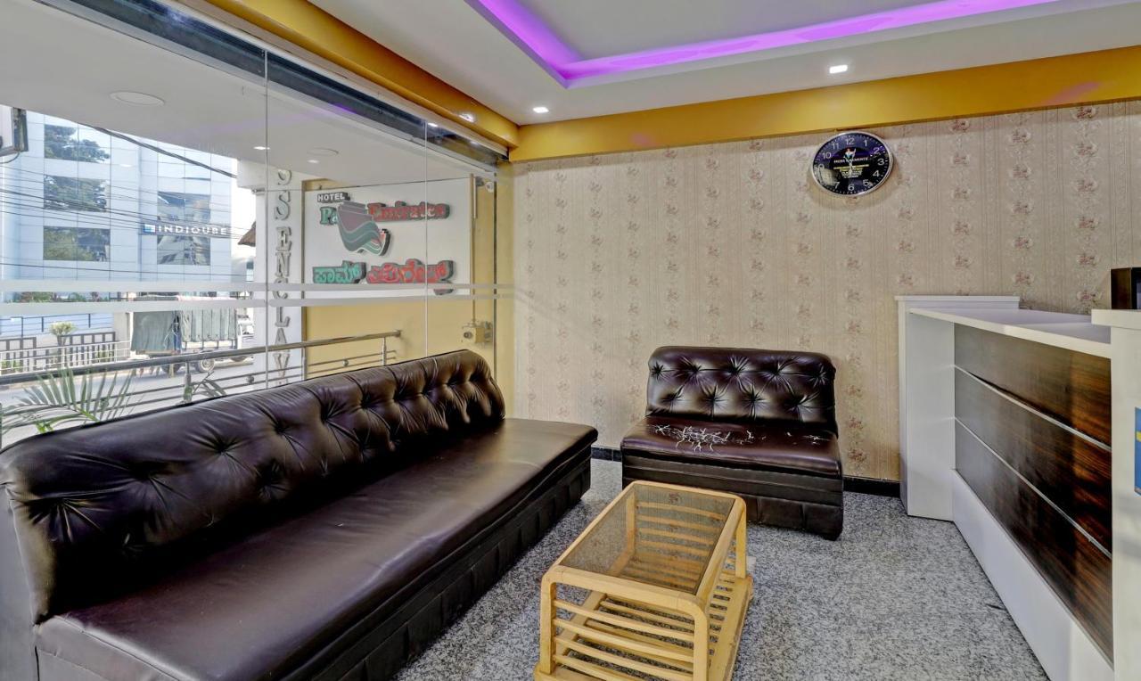 Itsy By Treebo - Palm Emirates Hotell Bangalore Exteriör bild