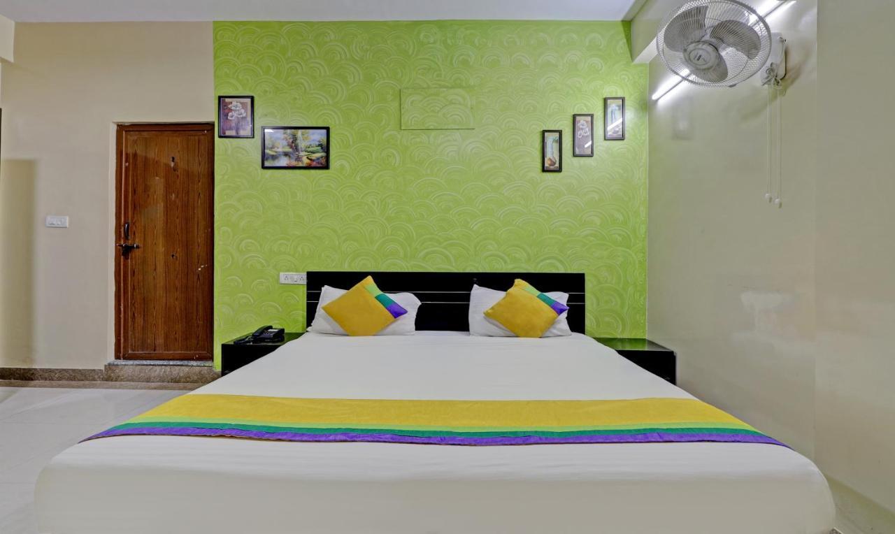 Itsy By Treebo - Palm Emirates Hotell Bangalore Exteriör bild
