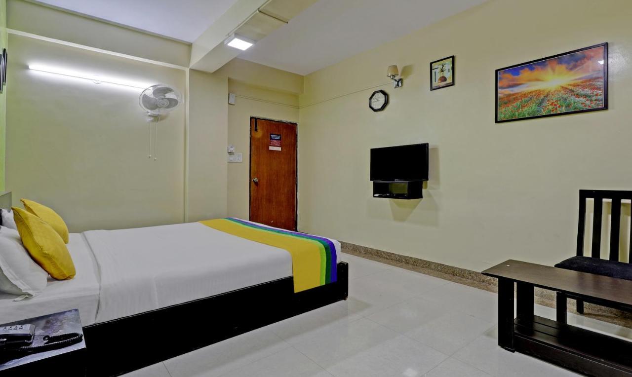 Itsy By Treebo - Palm Emirates Hotell Bangalore Exteriör bild