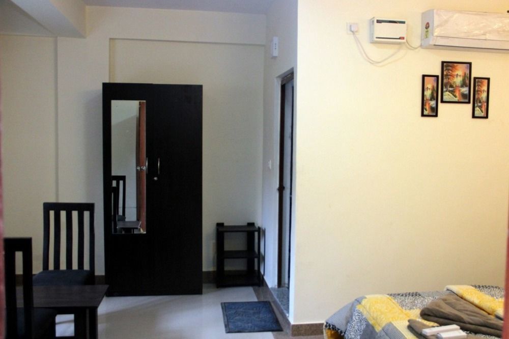 Itsy By Treebo - Palm Emirates Hotell Bangalore Exteriör bild