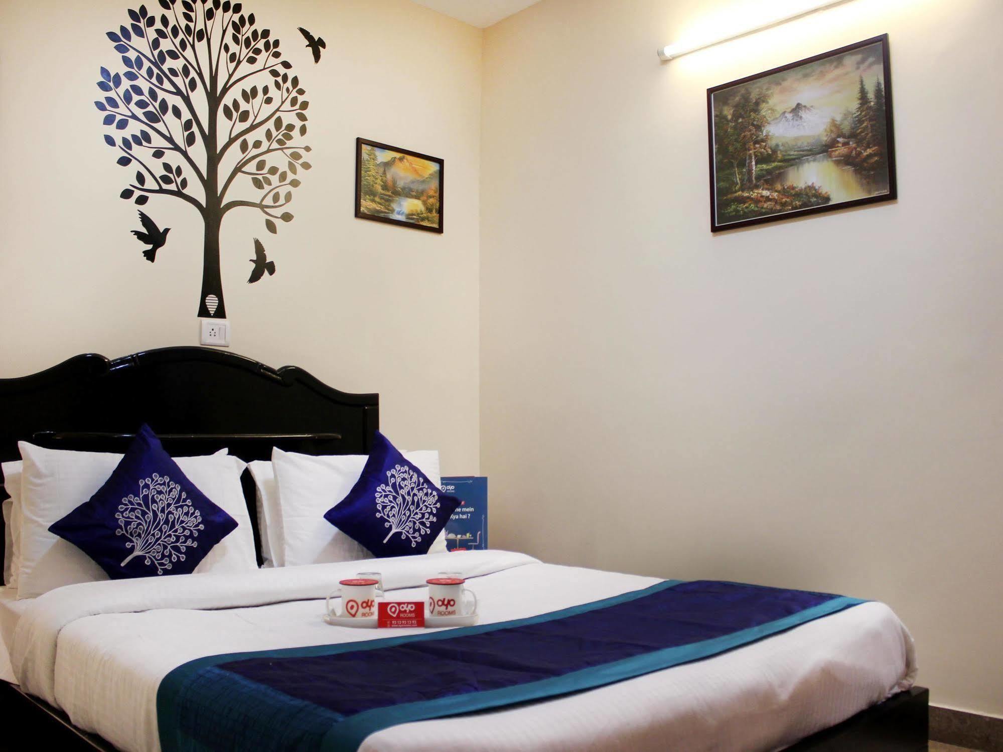 Itsy By Treebo - Palm Emirates Hotell Bangalore Exteriör bild